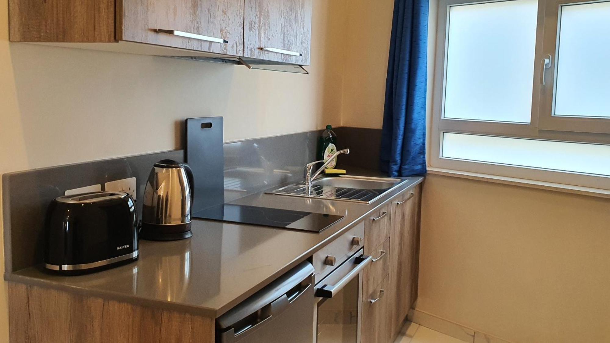 Bay Square Apartments 세인트폴스베이 외부 사진